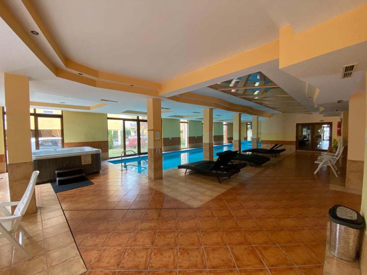 Dorina Wellness Apartman Siófok Exterior foto